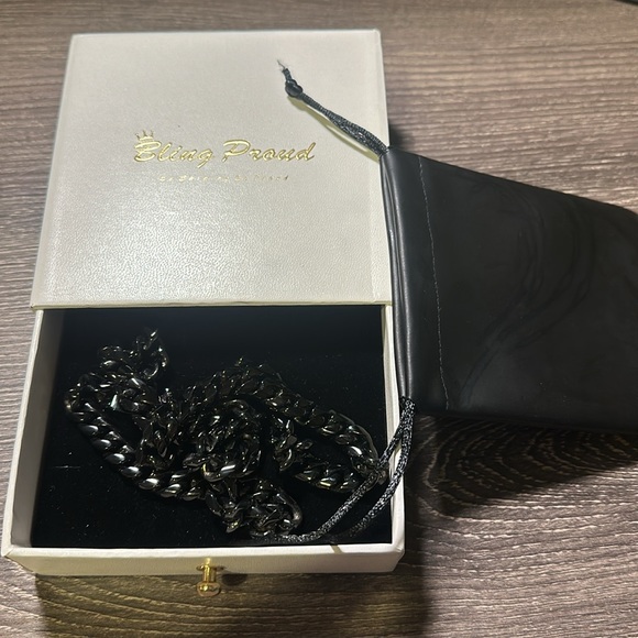 Men’s 22” Black Gold Cuban Style Necklace - Picture 3 of 4